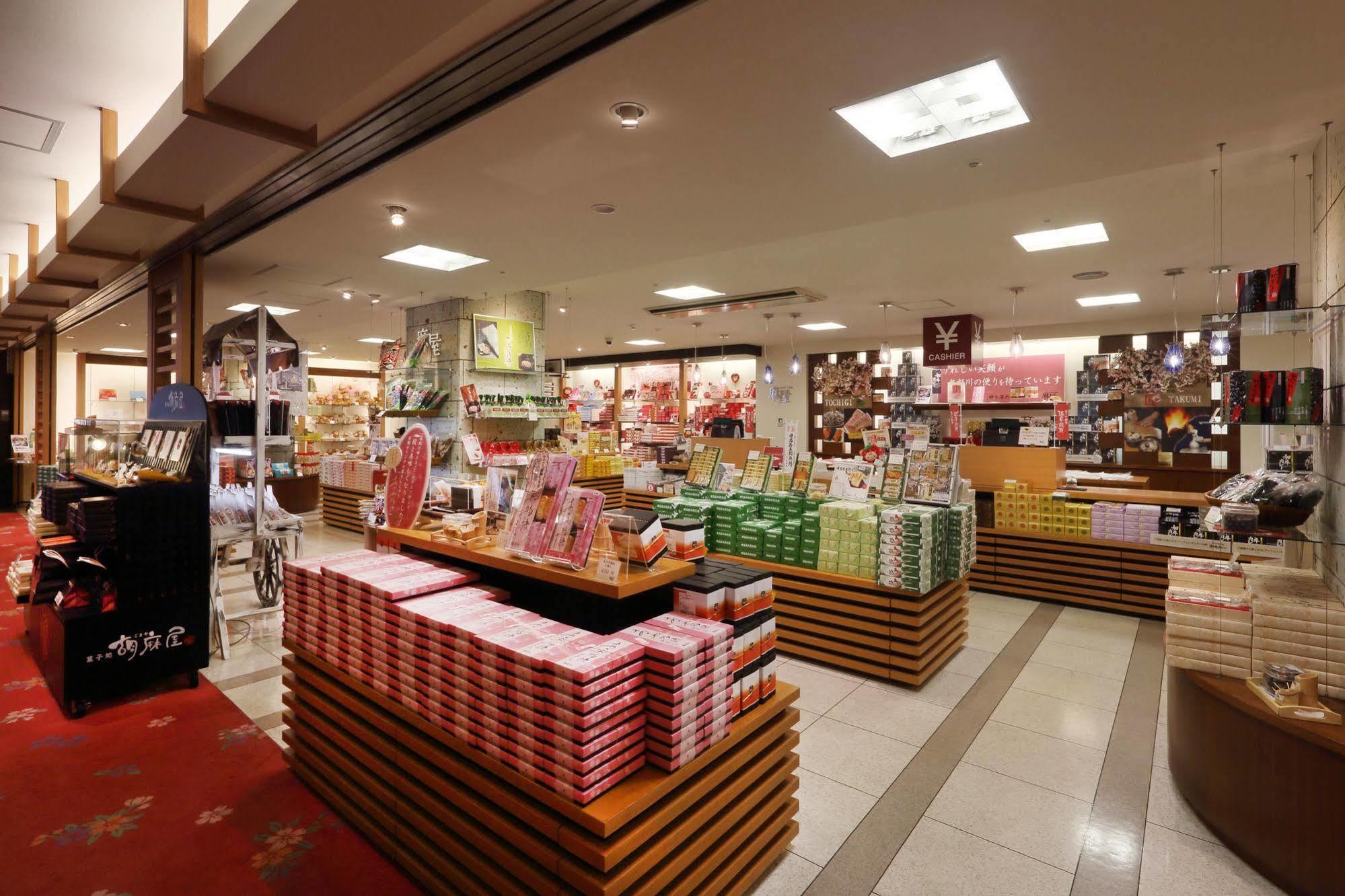 Hotel Asaya Nikko Exterior foto Interior of a typical department store