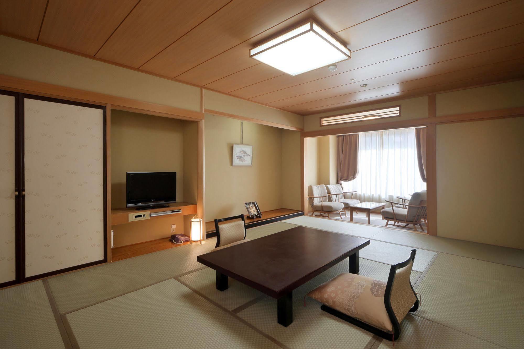 Hotel Asaya Nikko Exterior foto A Japanese-style room at a hotel